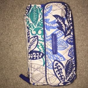 VERA BRADLEY wristlet/purse